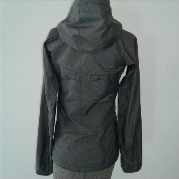 Nike Livestrong Jacket Lightweight Full Zip windbreaker Hoodie Running Womens XS - Picture 6 of 6
